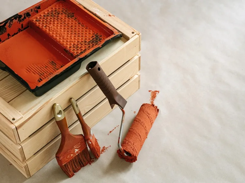 độ bám sơn của gỗ đàn hương