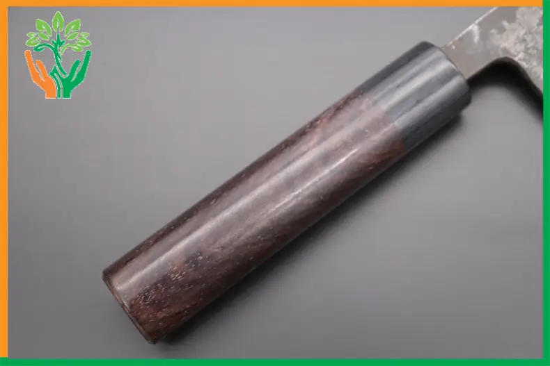 gỗ đàn hương làm cán dao