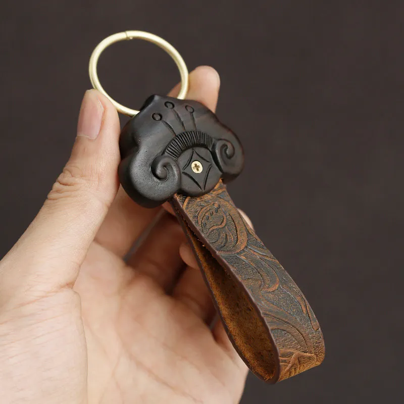móc khóa gỗ đàn hương