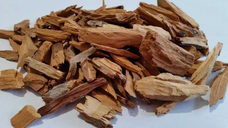 sấy gỗ đàn hương