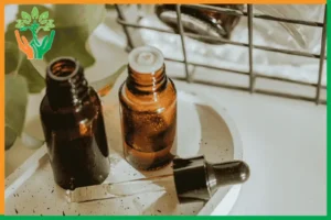 tinh dầu đàn hương kết hợp với hổ phách