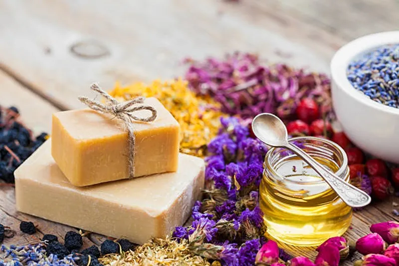 xà phòng handmade mùi đàn hương
